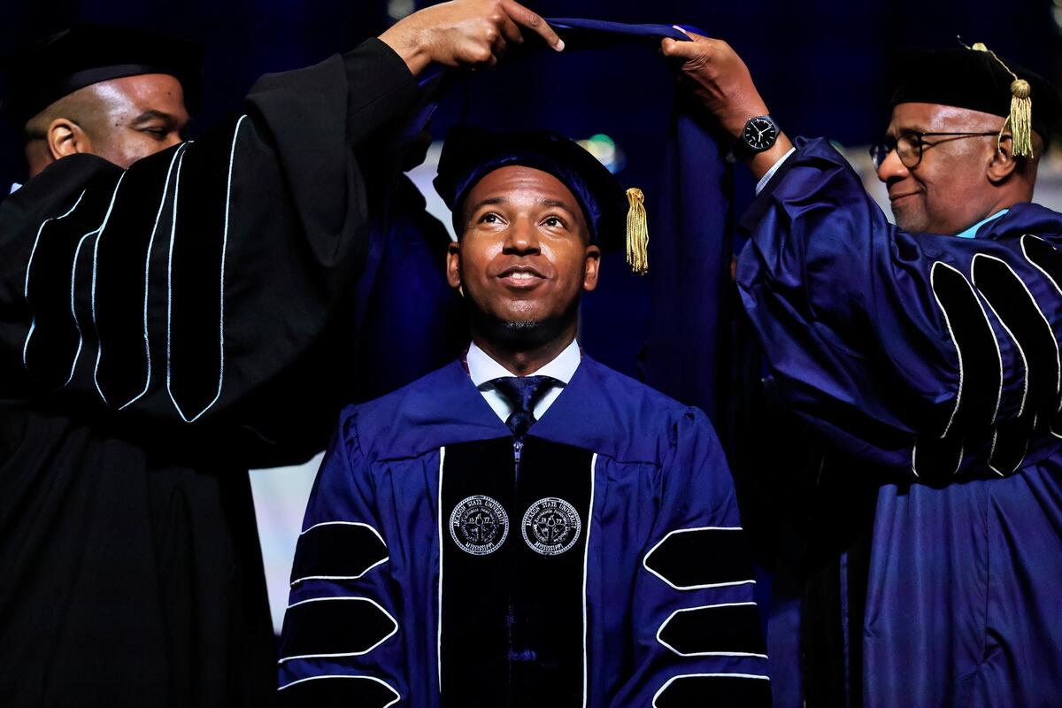 Stallworth Graduating