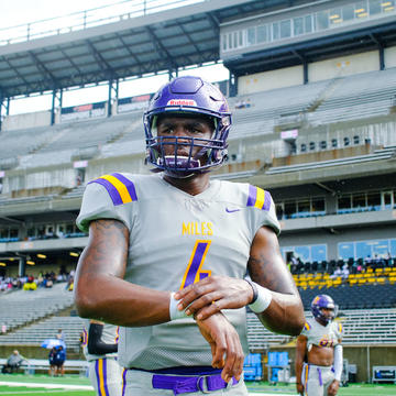 Campus Preview Football